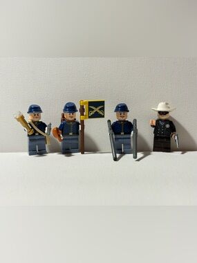 LEGO Minifigures Lone Ranger with Calvary and all shown Minifigure LEGOS
